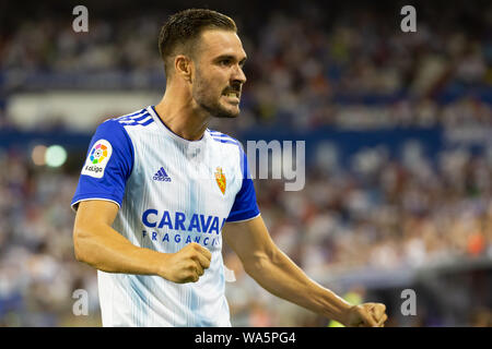 Saragozza, Spagna. 17 Ago, 2019. Pichu Atienza del Real Zaragoza (18) durante la Liga match tra il Real Zaragoza e CD Tenerife. (Foto di Daniele Marzo/Pacific Stampa) Credito: Pacific Press Agency/Alamy Live News Foto Stock