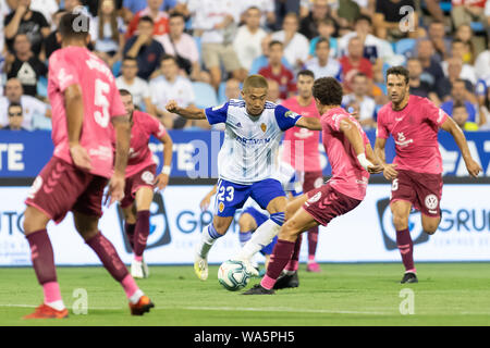 Saragozza, Spagna. 17 Ago, 2019. Shinji Kagawa del Real Zaragoza (23) durante la Liga match tra il Real Zaragoza e CD Tenerife. (Foto di Daniele Marzo/Pacific Stampa) Credito: Pacific Press Agency/Alamy Live News Foto Stock