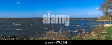 Vista panoramica del Dniester estuario vicino alla fortezza di Akkerman in Ucraina Foto Stock