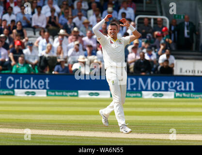 Londra, Regno Unito. Il 18 agosto 2019. Peter Siddle di Australia durante la riproduzione sul 5 ° giorno della seconda ceneri Cricket Test match tra Inghilterra e Australia a Lord's Cricket Ground a Londra in Inghilterra il 18 agosto 2019 Credit: Azione Foto Sport/Alamy Live News Foto Stock