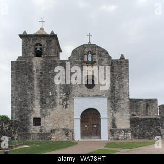 Una porzione del Presidio di Nuestra Senora de Loreto de la Bahia, conosciuto più comunemente come Presidio La Bahia, o semplicemente La Bahia, una fortezza costruita dall'esercito spagnolo che divenne il primo nucleo della città di Goliad, Texas Foto Stock