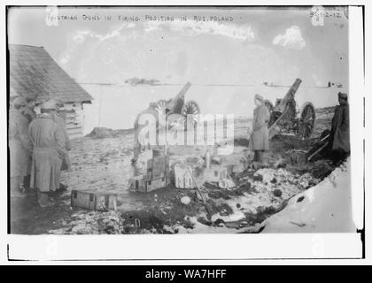 Pistole austriaca in posizione di tiro in Rus. [Cioè, Russo] Polonia Foto Stock