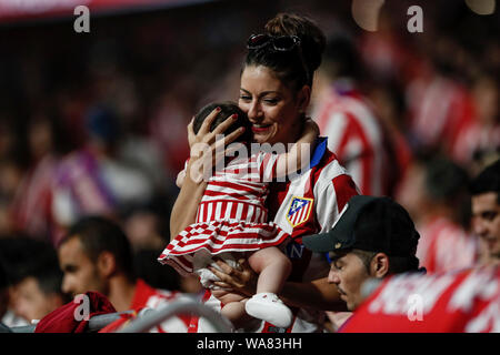 Il 18 agosto 2019; Wanda Metropolitano Stadium, Madrid, Spagna; La Liga, Atletico Madrid versus Getafre Futbol Club; Atletico de Madrid della ventola - solo uso editoriale. Foto Stock