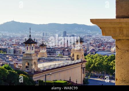 Barcelona City viste dal MNAC (Catalogna Museo Nazionale d'arte) Foto Stock