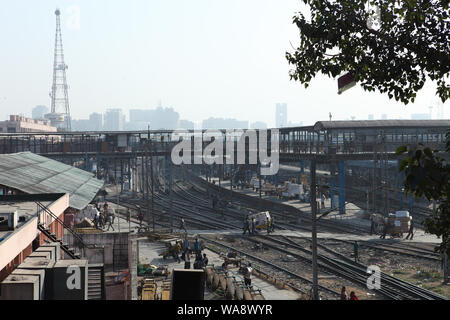High angle view of a railway station, New Delhi, India Foto Stock