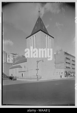 Chiesa dell'Epifania, E. 74a san e York Avenue, New York City. Foto Stock