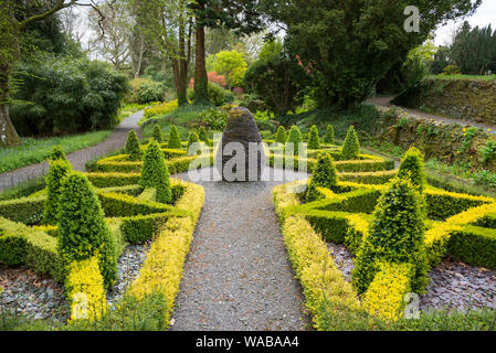 Knot Garden a Hergest Croft giardini in primavera. Kington, Inghilterra. Foto Stock