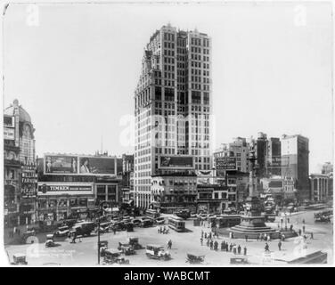 Columbus Circle, New York City: [guardando ad ovest] Foto Stock