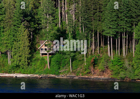 Casa Port Alberni ingresso, Isola di Vancouver, British Columbia, Canada Foto Stock