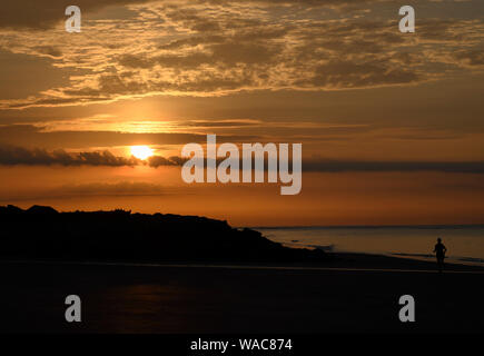 Tramonto sull'oceano. St Simons Island Georgia Foto Stock