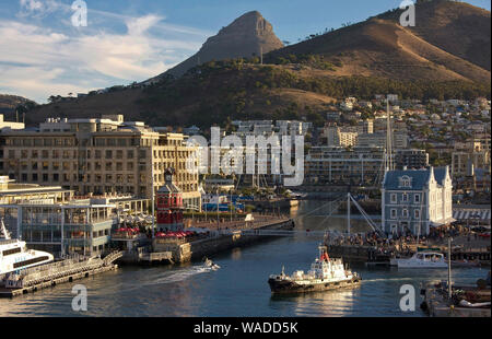 Alfred Docks e testa di leone Cape Town Foto Stock