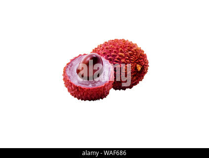 Due lychee frutti isolati su sfondo bianco Foto Stock