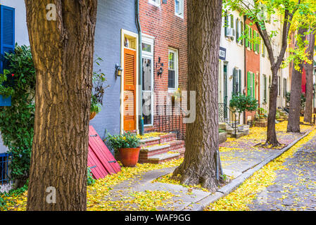 Autunno vicoletto a Philadelphia, Pennsylvania, USA. Foto Stock