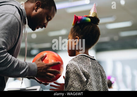 Bowling lezione Foto Stock