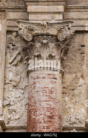 Dettagli dalla facciata della Loggia del Capitaniato, progettato da Andrea Palladio e costruito in 1572 Foto Stock