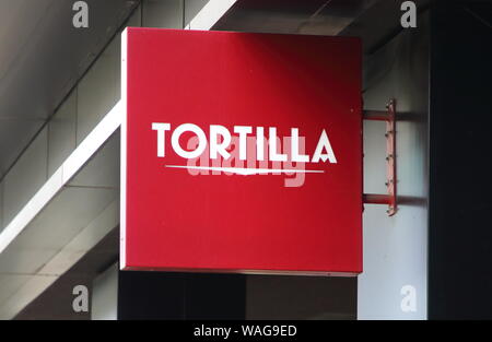 Londra, Regno Unito. 19 Ago, 2019. Tortilla ristorante nel recentemente sviluppato Kings Boulevard e Pancras piazza alle spalle della Londra Kings Cross Rail Station. Credito: Keith Mayhew/SOPA Immagini/ZUMA filo/Alamy Live News Foto Stock