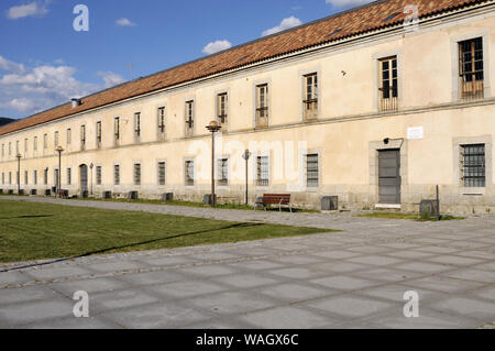 Royal Fabbrica del Vetro e del cristallo di La Granja, facciata ovest. Real Sitio de San Ildefonso, Segovia. Foto Stock