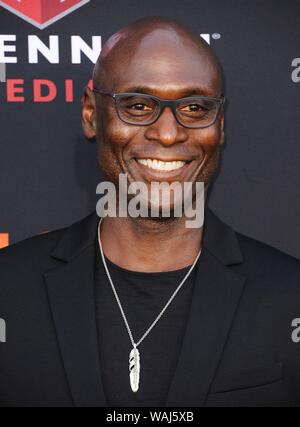 Los Angeles, CA. 20 agosto 2019. Lance Reddick presso gli arrivi di angelo caduto Premiere, Regency Village Theatre - Westwood, Los Angeles, CA 20 agosto 2019. Credito: Elizabeth Goodenough/Everett raccolta/Alamy Live News Foto Stock