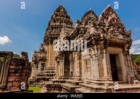 Thailandia. Phimai Historical Park. Rovine dell antico tempio Khmer complesso. Santuario centrale. Foto Stock