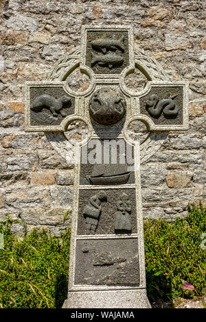 Cap Sizun, Celtic cross a Pointe du Raz, dipartimento Finistere, Bretagne, Francia Foto Stock