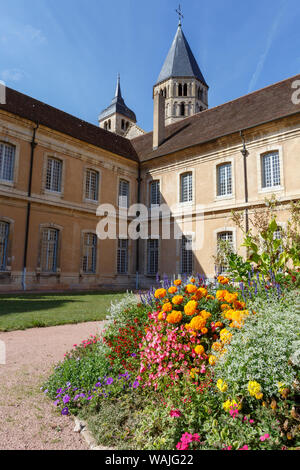 L'abbazia benedettina di Cluny in Borgogna fondata nel 910, Francia. Foto Stock