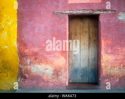 Messico, Xico. Ingresso di casa. Credito come: Jim Nilsen Jaynes / Galleria / DanitaDelimont.com Foto Stock