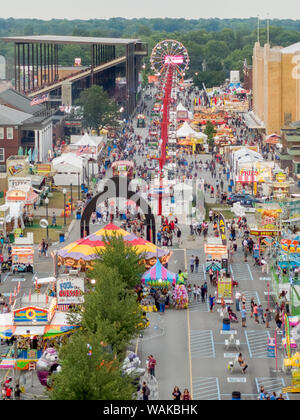 Stati Uniti d'America, Indiana Indianapolis. Panoramica di Midway sulla fiera. Credito come: Wendy Kaveney Jaynes / Galleria / DanitaDelimont.com Foto Stock