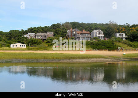 Case con vista del mare e del paesaggio, Wellfleet, Cape Cod, Massachusetts, STATI UNITI D'AMERICA. Foto Stock