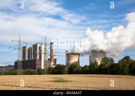 Alimentato a lignite power plant Weisweiler in Eschweiler-Weisweiler, Renania settentrionale-Vestfalia, Germania. das Braunkohlekraftwerk Weisweiler di Eschweiler- Foto Stock