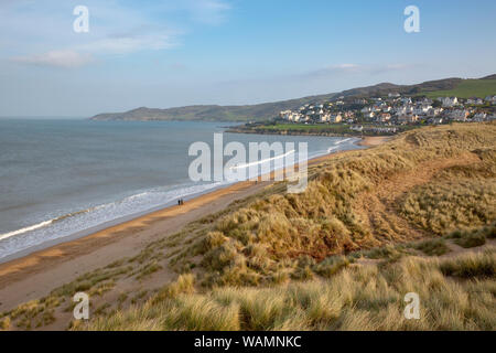 Le dune di sabbia, la spiaggia e la città di Woolacombe in North Devon, Inghilterra Foto Stock