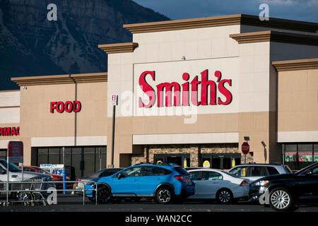 Un logo segno esterno di una Smith's Food and Drug negozi di alimentari al dettaglio alla posizione dello store in Orem, Utah sulla luglio 29, 2019. Foto Stock