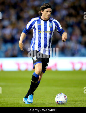 Sheffield mercoledì è Adam raggiungere in azione durante il cielo di scommessa match del campionato a Hillsborough, Sheffield. Foto Stock