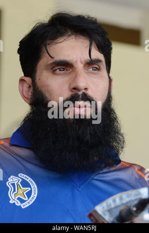 Il Pakistan Cricket Camp Comandante ed ex capitano nazionale squadra di cricket Misbah ul Haq indirizzi media a Lahore, il 21 agosto 2019. Il Pakistan Cricket Board (PCB) giovedì nominati ex capitano Misbah-Ul-Haq come comandante di camp in occasione di un prossimo 17-day camp di condizionamento per il Pakistan il cricketers proveniente dal circuito stampato dà luogo a speculazioni di lui sostituzione Mickey Arthur come allenatore del Pakistan di cricket. Misbah con l aiuto della nazionale di Cricket Academy coaching personale, presiederà una fisicamente faticoso camp volti a condizionata del paese Un-lista il cricketers davanti a Foto Stock