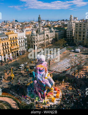 Principali falla ayuntamiento consiglio valencia vista aerea pichiavo graffiti Foto Stock