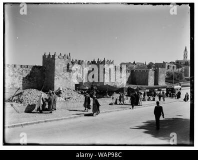 Damasco Gate & orange pile, vista generale, distanti. Adottate il 6 maggio '44 Foto Stock