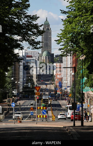 Kallio Chiesa - il nord del punto finale di un lungo 2,5 km strada asse - a Helsinki in Finlandia Foto Stock