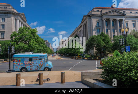 Pennsylvania Avenue a Washington DC, Stati Uniti d'America - 20 Maggio 2018: Gelato van parcheggiato su Pennsylvania Avenue a Washington Foto Stock