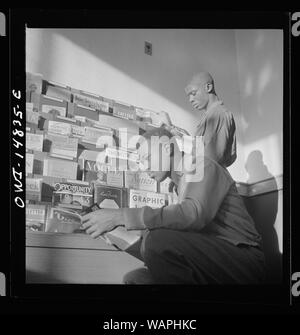 Daytona Beach, Florida. Bethune-Cookman College. Gli studenti nella sala di lettura della biblioteca Foto Stock