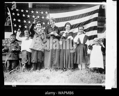 Sordo e muto i bambini di San Rica la Scuola di Cincinnati, cantando Star Lamas Banner Foto Stock