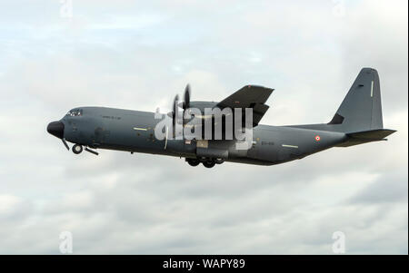 Francese Air Force Hercules C-130J uscire il Royal International Air Tattoo 2019 Foto Stock