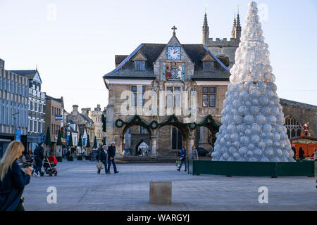 Peterborough Cathedral Square croquembouche albero di Natale Foto Stock