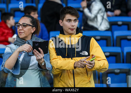 Tifosi azzurri durante l Italia vs CROAZIA U21 2-2, Frosinone, Italia, 25 Mar 2019, Calcio Nazionale Italiana di Calcio Foto Stock