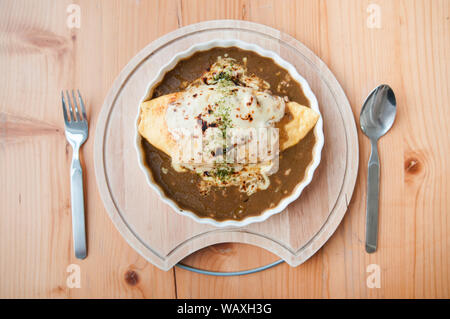 Giapponese Kare Omu riso, frittata giapponese riso al curry Foto Stock