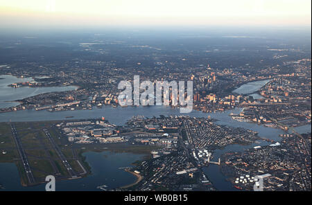 Boston, vista aerea dell'intera area metropolitana della città Foto Stock