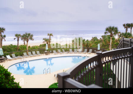 Piscina all'Oceano Atlantico Foto Stock