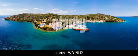 La Grecia, Pelion, Pagasetic Gulf, suono di Trikeri, Regione Volos, Isola Pangias, veduta aerea della baia di Paleo Trikeri Foto Stock