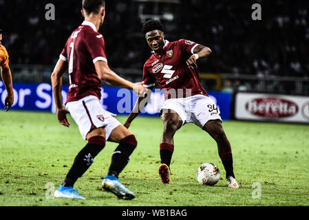 Torino, Italia. Il 22 agosto, 2019. Aina di Torino FC durante la UEFA Europa League playoff round partita di calcio tra Torino FC e Wolverhampton Wanderers FC.Wolverhampton Wanderers FC ha vinto 2-3 presso lo Stadio Olimpico Grande Torino in Italia Torino, 22 agosto 2019 (foto di Alberto Gandolfo/Pacific Stampa) Credito: Pacific Press Agency/Alamy Live News Foto Stock