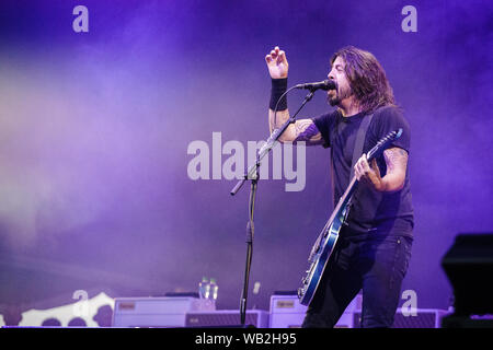 Foo Fighters esibirsi dal vivo sul palco del festival di Leeds, Regno Unito, 23 agosto 2019. Foto Stock