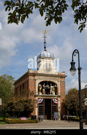 Dearborn, Michigan, Stati Uniti d'America. 17 Ago, 2019. Aug 17, 2019, Dearborn, Michigan, Stati Uniti; Greenfield Village è un museo di storia con periodo di edifici e luoghi storici che sono stati spostati come Thomas Edison, Menlo Park struttura di ricerca e i fratelli Wright Cycle Shop e home tutti su un campus creato dal magnate auto Henry Ford e aperta per la prima volta nel 1929 a Dearborn, Michigan. Credito: Ralph Lauer/ZUMA filo/Alamy Live News Foto Stock