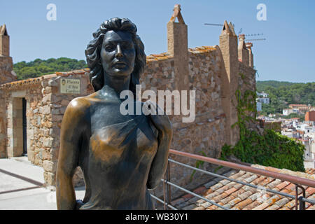 Statua di Ava Gardner nel vecchio villaggio di Tossa De Mar, Spagna Foto Stock